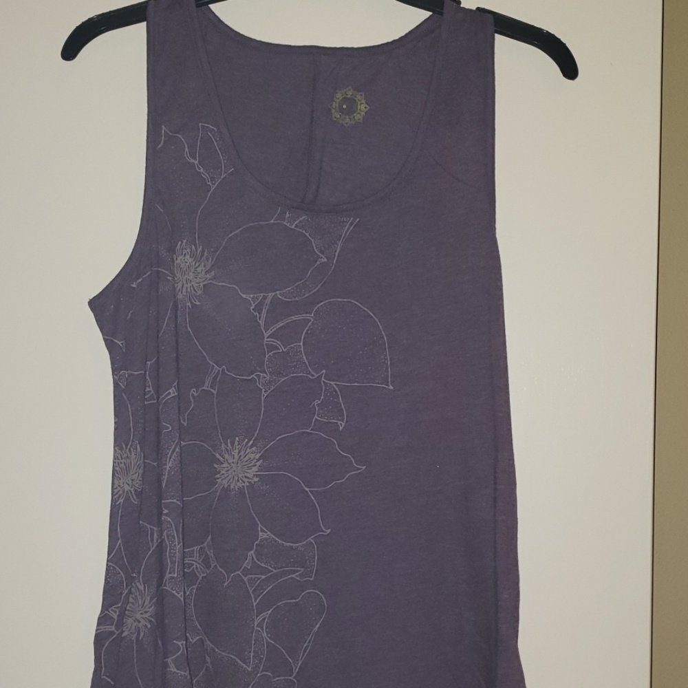 Yoga tank top